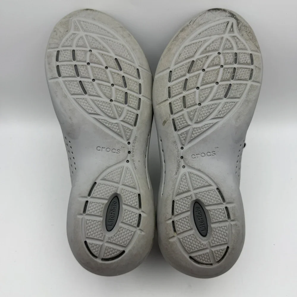Crocs LiteRide Pacer Sneakers‎ Lightweight Comfort Walking Shoes Black W7